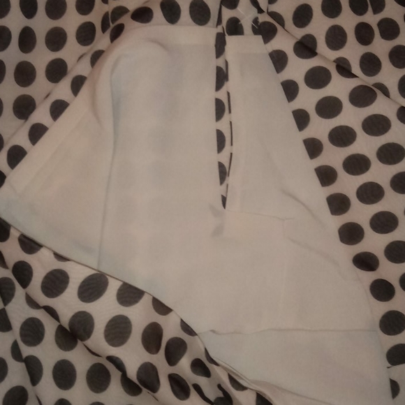 Coldwater Creek Pocka Dot Dress Size 8. Beautiful. - Picture 11 of 16